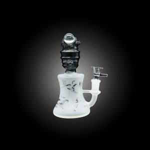 6.5'' WHITE CHARACTER COATED BEAR PANDA HEAD WATER PIPE BLACK